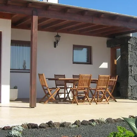 Willa Playa Blanca Sleeps 4 Pool Wifi