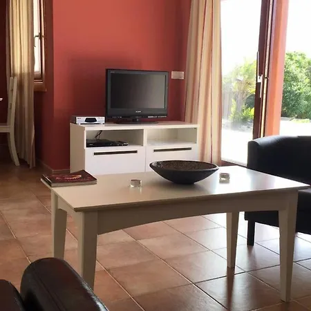 Playa Blanca Sleeps 4 Pool Wifi Willa *